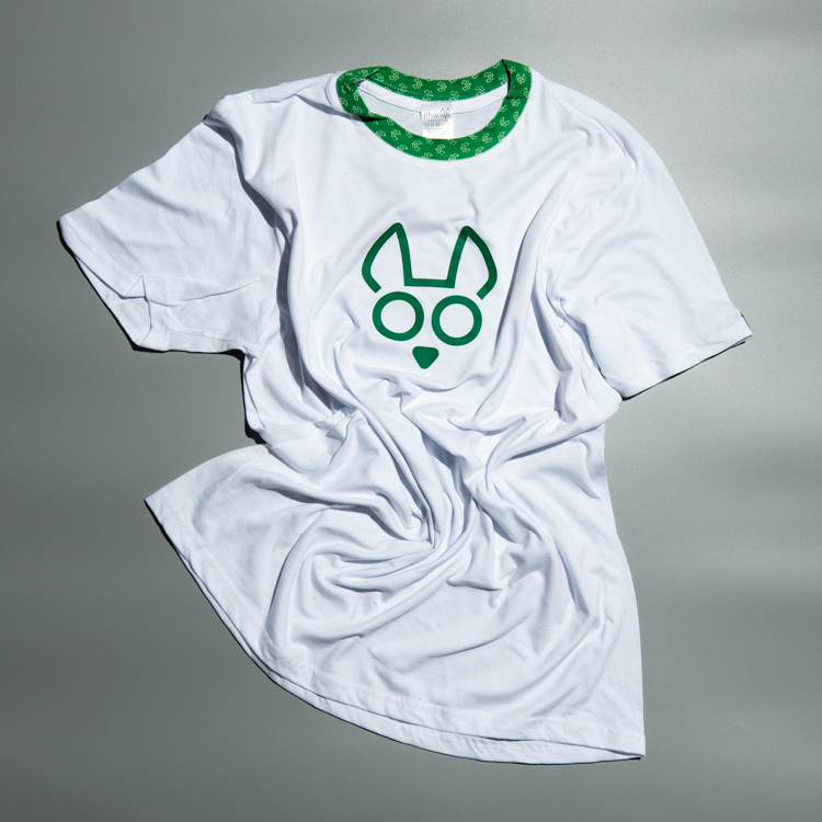 T-Shirt White with Green Phanoo